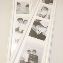 リビングに飾る写真はインテリアを邪魔しないモノクロがちょうどいい♪