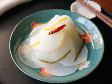疲れた胃腸に優しい♡大根の千枚漬け風