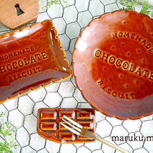 飾るだけでも可愛い!スイーツショコラ?モチーフの食器