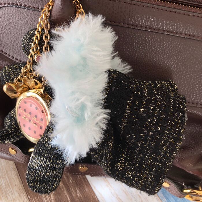 お外の手袋の指定席☆ちょこっと指鎖編みで作るグローブホルダー