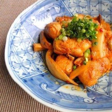 お餅で簡単☆肉巻き餅のトッポギ風