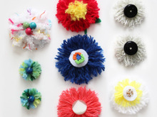 簡単【編まない毛糸小物】花ブローチの作り方*北欧色で手作り