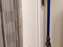 【DIY】ダイソンコードレス掃除機は壁に取り付けてこそ