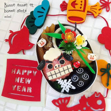 おめでたい獅子舞でお正月弁当