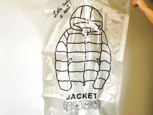 そろそろコートをしまうなら【3coins】可愛い吊り下げ型圧縮袋