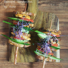 ファミマのタンドリーチキンピンチョスサンドイッチ