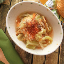 包丁要らず♪朝食やランチにも!サラダチキンとたっぷり野菜の和風カレー風味スープ