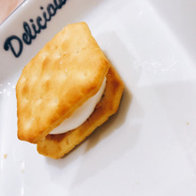 クラッカーとマシュマロで簡単おやつ♪