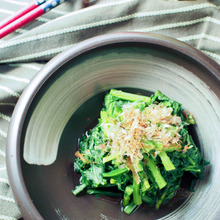 レンジで3分「春菊のすき焼き風おひたし」の作り方