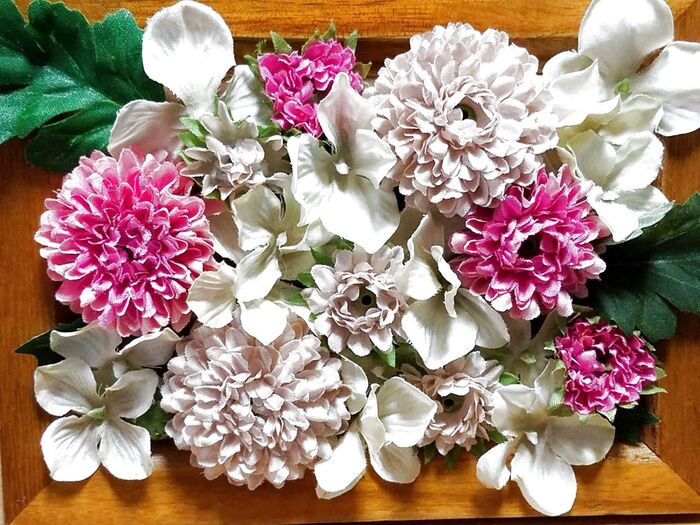 【 100均材料で作る】高見え✨フェイクフラワーの花飾り