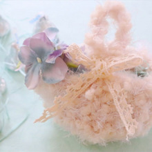 【セリアのニットメーカー】ふわもこガーリー♡ラッピング用 ミニバッグ