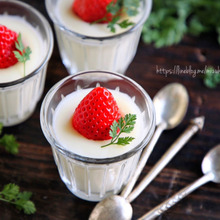 ♡混ぜて冷やして超簡単♡ホワイトチョコパンナコッタ♡【#簡単#ホワイトデー#お菓子】