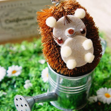 カンタン♪ときめきハンドメイド♪ **たわしでハリネズミなマスコット**