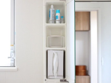 【ダイソー】プラダンで簡単!狭い洗面所の収納がこれで2倍に増えました♪