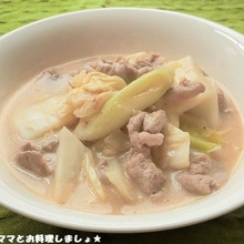 たっぷり白菜と豚肉のコクうま味噌シチュー