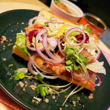 味噌バター♡バゲットde雑穀チーズのサラダ鯖サンド