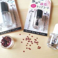 100均トップコートを検証!3Dホロがはがれないのは?