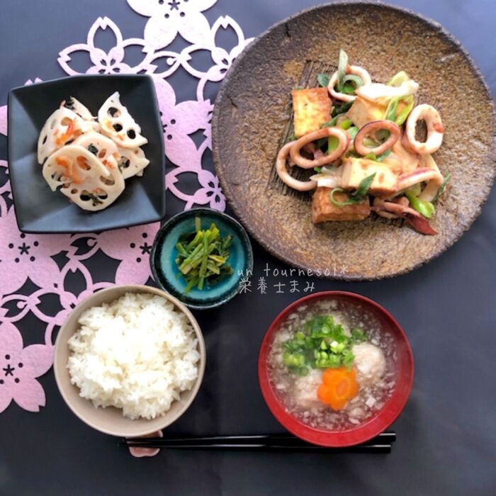 乾燥が気になるこの季節の夕食にオススメ‼献立過去レシピ【大根鶏団子のみぞれ汁】