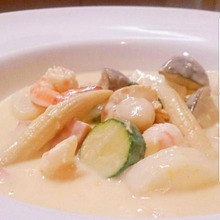 野菜たっぷりのコーンクリームシーフードシチュー