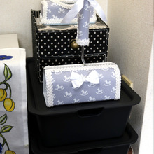 使わない電話の親機ごとコンセントを隠す!キャンドゥのBOXが大活躍。