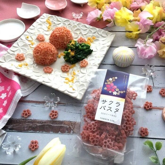 食卓に小さな春❤見た目も色もかわいいサクラパスタ