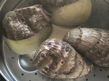 圧力鍋で里芋やじゃがいもの皮がパックリむける!