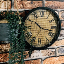 DAISOのシンプルな時計をインダストリアル風に簡単リメイク