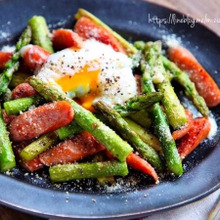 ♡たまごとろ〜り♡アスパラのカルボ風♡