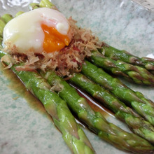 フライパン蒸し焼きがスゴイ♪ アスパラ焼き