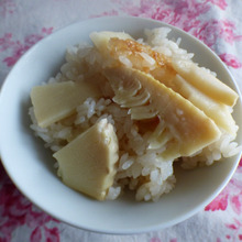 麺つゆで簡単&美味しい♡筍ご飯