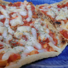 クリスピーのコツあり♪ 油揚げでマルゲリータ