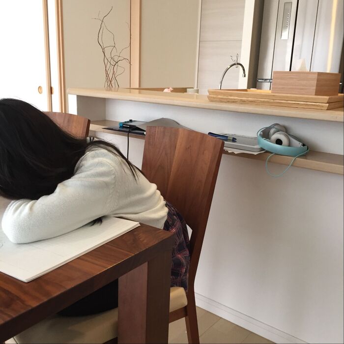 ●ダイニングテーブルを空ける一時置き場の確保