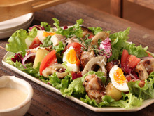 グリルチキンサラダ