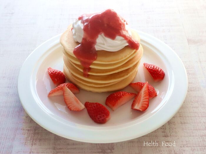いちごの米粉パンケーキ