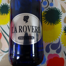 イタリアの爽やかな辛口微発泡ワイン