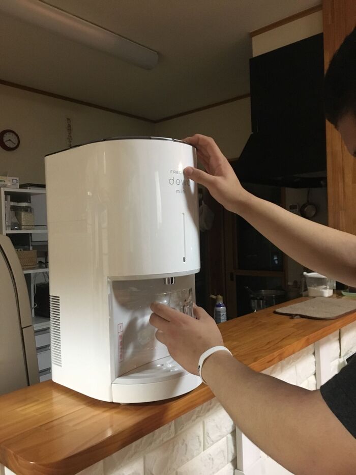 置き場所に困らないウォーターサーバーで毎日美味しいお水が飲みたい