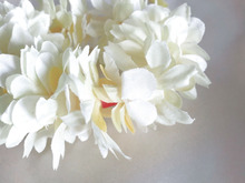 ダイソー商品通すだけ!簡単!お花シュシュ