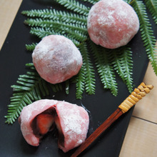 15分deさっぱり梅風味の苺大福