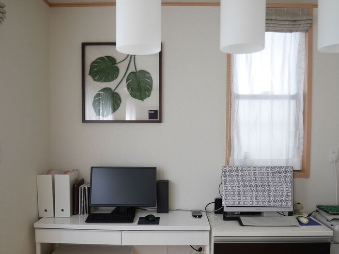 ワークデスクが置ける奥行きは45cmまで