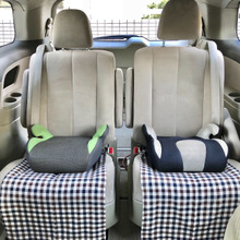 ダイソーのこれぴったり!泥んこ帰りもへっちゃら♪車内の汚れ防止