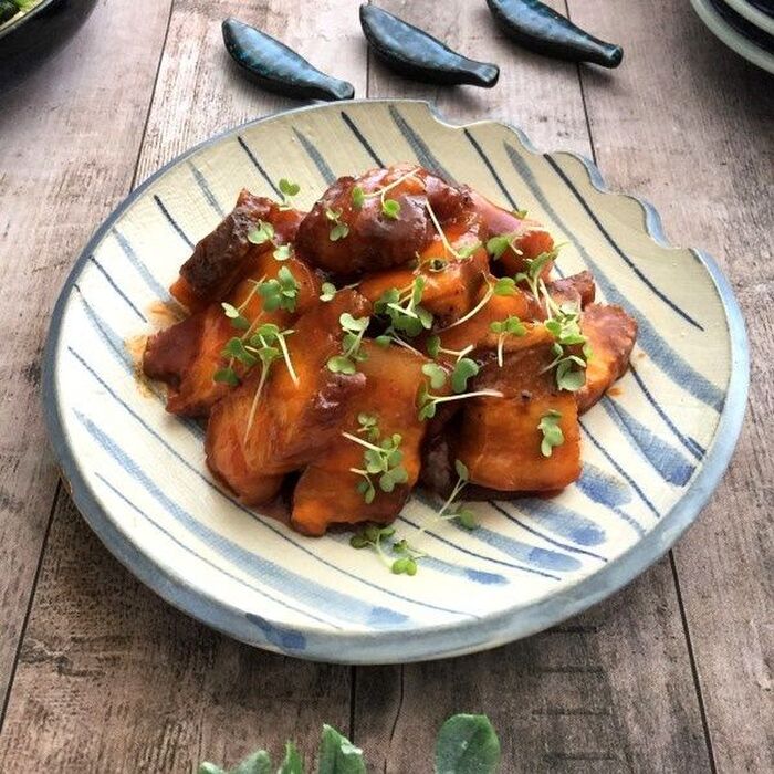 トロっとした脂身がおいしい~豚バラ肉のケチャップ煮