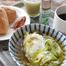 卵とキャベツのかんたん醤油スープ