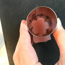 ミニトマトだけに頼らない!花形ようかん&レース柄にんじんで?華やか弁当