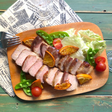 爽やかな香りで疲労回復効果!豚バラのオレンジ幽庵風グリル