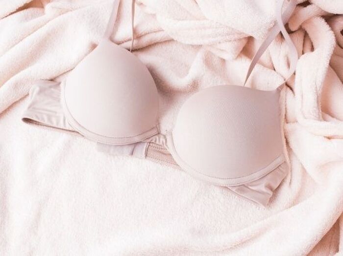 ブラジャーの5つの買い替えサインと長持ちの為のお手入れ方法