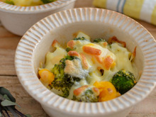 簡単!ブロッコリーとゆで卵のチーズ焼き。お弁当のおかずにも。