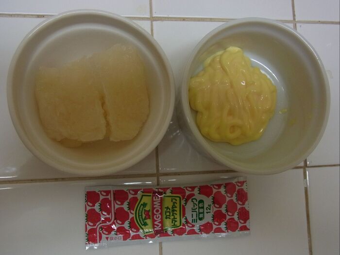 オーロラソースを作ります。