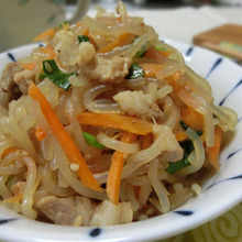 冷めてもぷりぷり♪ しらたきと豚バラでチャプチェ