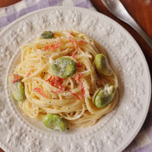 春ならではの味わい♡そら豆と桜エビのクリームパスタ