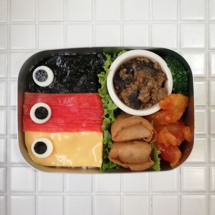 ④パーツを乗せます。